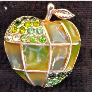 (3) gold Style and ornate brooches